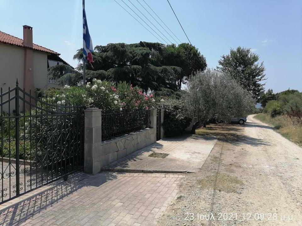 Elena'S Green House Nea Iraklitsa Exterior photo